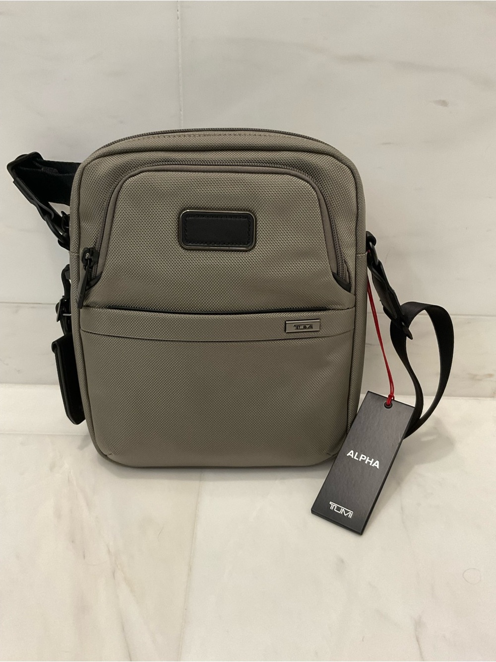 NEW Tumi ALPHA 10.0” MEDIUM FXT Ballistic Nylon Crossbody Bag - GRAY ALLOY ❗️